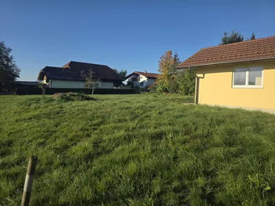 Grundstück kaufen in Braunau am Inn – 1 252 m², € 245.000 – Bild 4 von 5