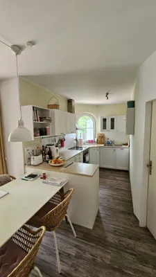 Wohnung mieten in Wels – 57 m², € 935 – Bild 2 von 8