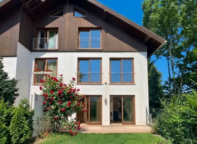 7-Zimmer-Haus mieten in Wien – 235 m², € 3.420