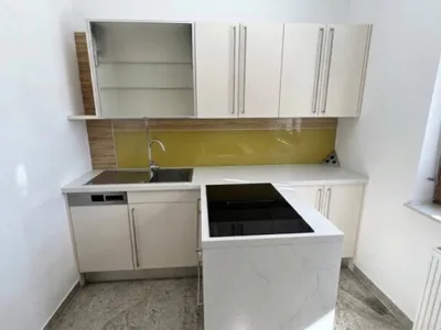 7-Zimmer-Haus mieten in Wien – 235 m², € 3.420 – Bild 4 von 30