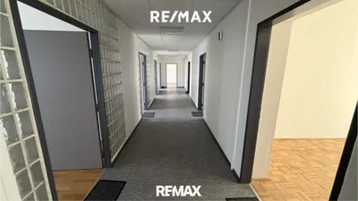 Gewerbeimmobilie mieten in Wels-Land – 600 m², € 4.200 – Bild 4 von 12