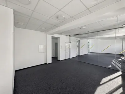Gewerbeimmobilie mieten in Wien – 206 m², € 3.176 – Bild 3 von 11