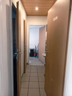 2-Zimmer-Gewerbeimmobilie mieten in Neunkirchen – 45 m², € 950 – Bild 14 von 16