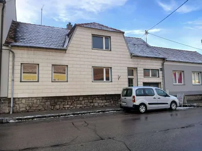 3-Zimmer-Immobilie kaufen in Hollabrunn – 80 m², € 98.000 – Bild 2 von 20