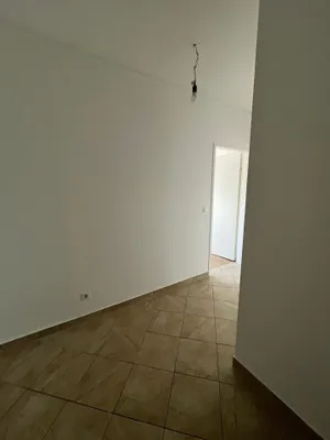 4-Zimmer-Wohnung mieten in Baden – 87,35 m², € 990 – Bild 2 von 15
