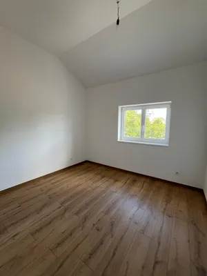 4-Zimmer-Wohnung mieten in Baden – 87,35 m², € 990 – Bild 10 von 15