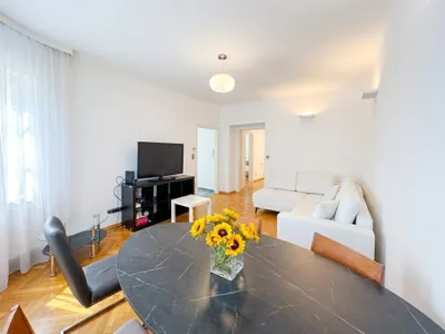 Komplett möblierte 3-Zimmer-Wohnung mit zentraler Lage – Bild 3