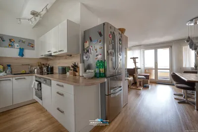 Gewerbeimmobilie kaufen in Vöcklabruck – 676 m², € 1.790.000 – Bild 11 von 36