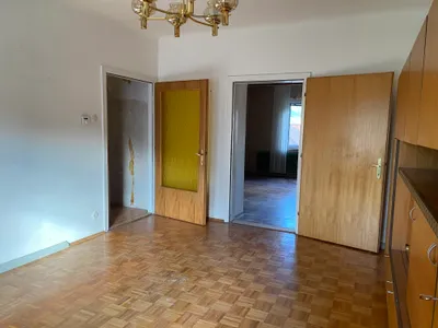 2-Zimmer-Wohnung kaufen in Leoben – 61 m², € 45.000 – Bild 3 von 9