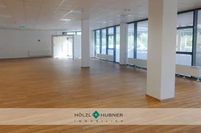 Gewerbeimmobilie mieten in Hallein – 369 m², € 4.732