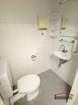 7-Zimmer-Gewerbeimmobilie mieten in Wien – 193 m², € 2.831 – Bild 10 von 17