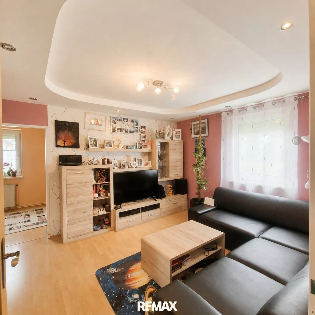 Über den Dächern von Oberwart - Eigentumswohnung 57 m² zum atraktiven Preis mit Weitblick und viel Stauraum - Ansicht 2