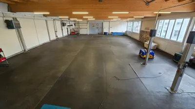 Gewerbeimmobilie mieten in Amstetten – 700 m², € 9 – Bild 2 von 5