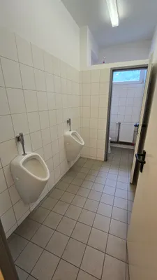 Gewerbeimmobilie mieten in Amstetten – 700 m², € 9 – Bild 4 von 5