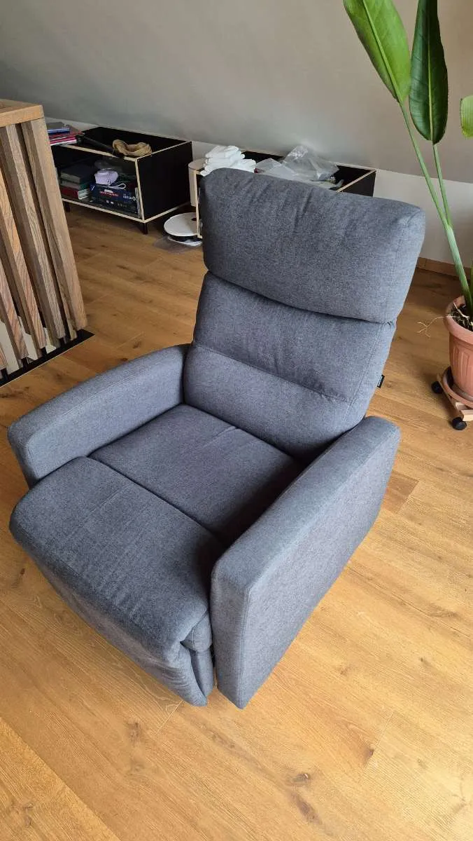 Fernsehsessel, elektrisch verstellbar, € 125,- (8564 Dietenberg)