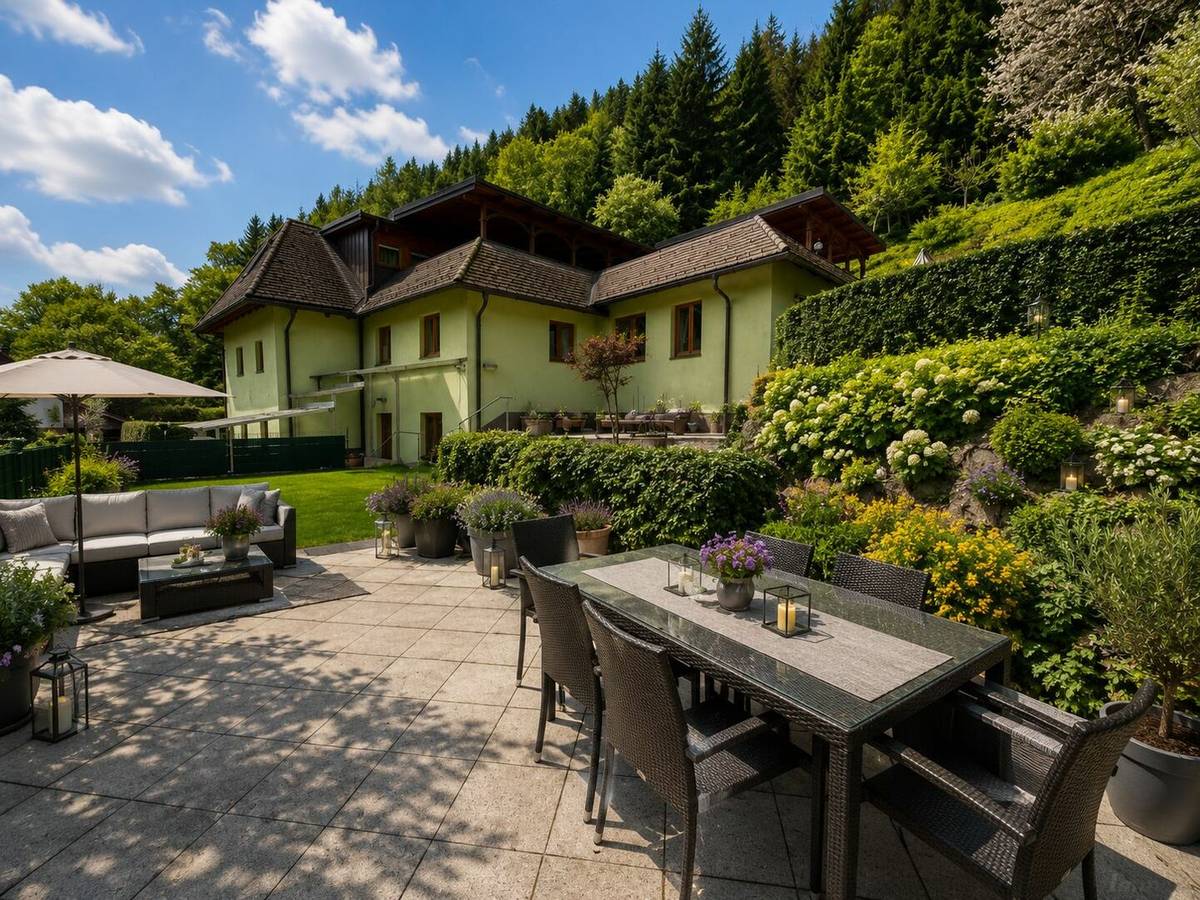 Exklusives Landhaus mit historischem Charme, modernem Zubau & eigenem Wald - Ansicht 2