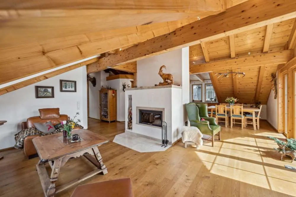 Wohnen im Herzen der "Gamsstadt"! Dachgeschosswohnung in Kitzbüheler Premiumlage - Ansicht 2