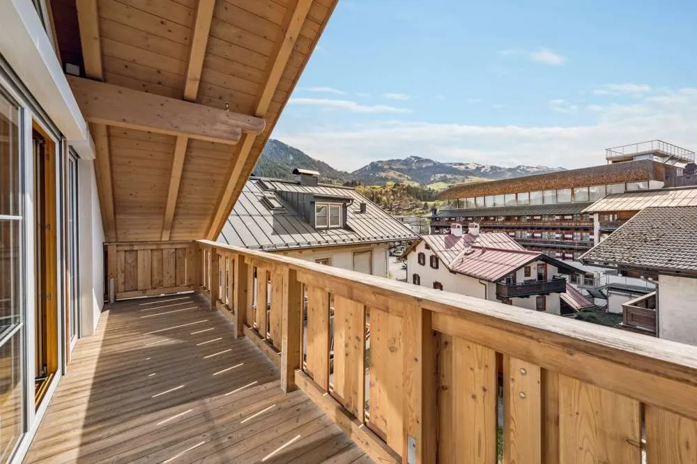 Wohnen im Herzen der "Gamsstadt"! Dachgeschosswohnung in Kitzbüheler Premiumlage - Ansicht 3