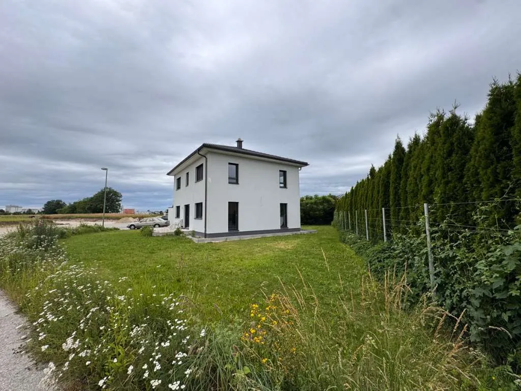 Haus – Wels, Pernau - Ansicht 3