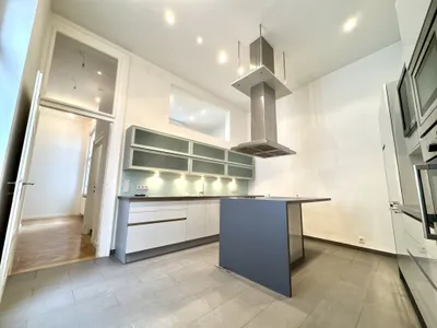5-Zimmer-Wohnung mieten in Wien – 240 m², € 5.500 – Bild 10 von 37