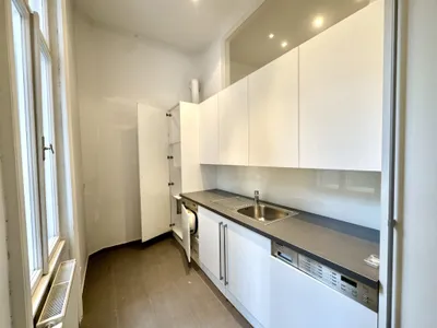 5-Zimmer-Wohnung mieten in Wien – 240 m², € 5.500 – Bild 25 von 37