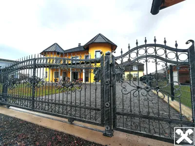 6-Zimmer-Haus kaufen in Klagenfurt – 247 m², € 945.000 – Bild 4 von 29