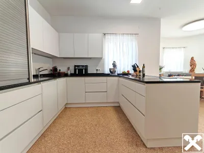 6-Zimmer-Haus kaufen in Klagenfurt – 247 m², € 945.000 – Bild 12 von 29