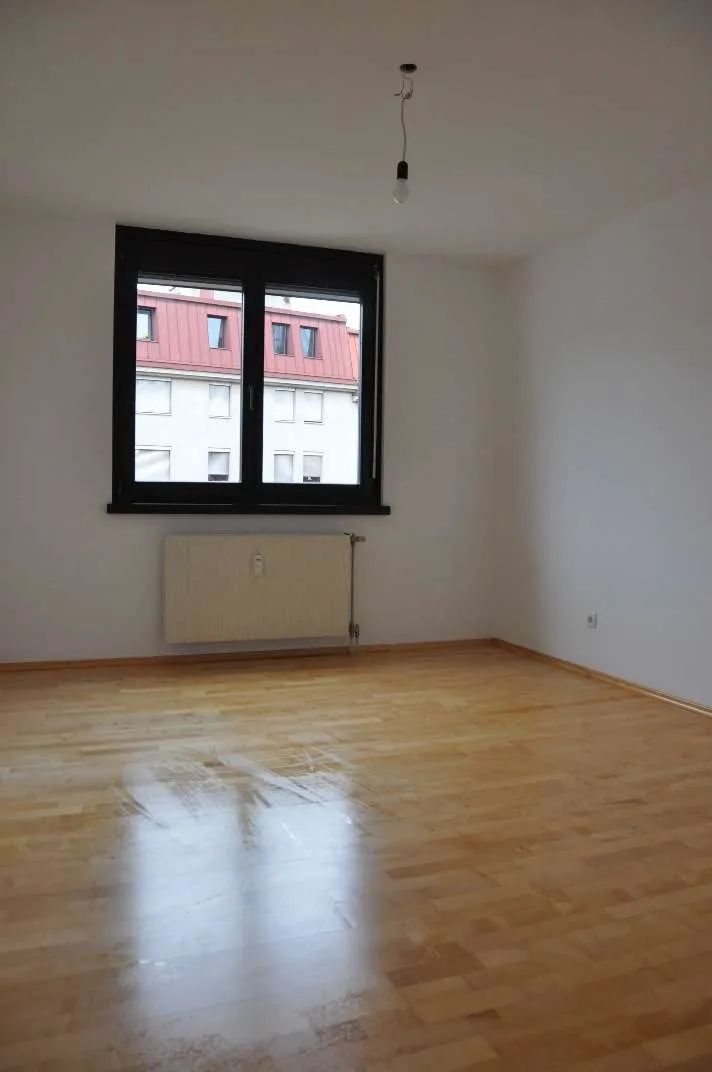 2 Zimmer Wohnung im Herzen Innsbrucks - Widok 3