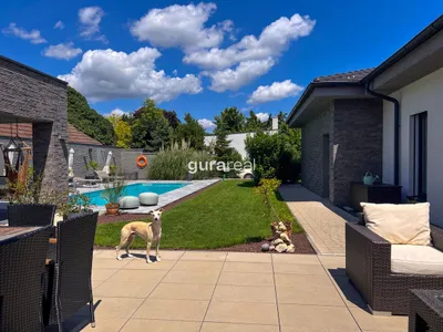6-Zimmer-Haus kaufen in Bruck an der Leitha – 196 m², € 840.000 – Bild 2 von 19