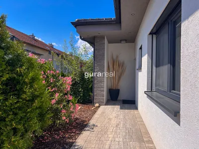 6-Zimmer-Haus kaufen in Bruck an der Leitha – 196 m², € 840.000 – Bild 18 von 19