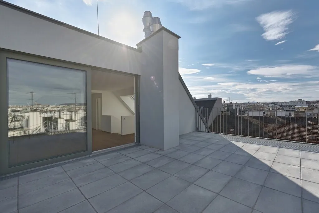 DG - JUWEL AUF ZWEI EBENEN >> lichtdurchflutete Duplex-Terrassenwohnung mit hervorragender Anbindung >> U4 / U6 – pohled 3