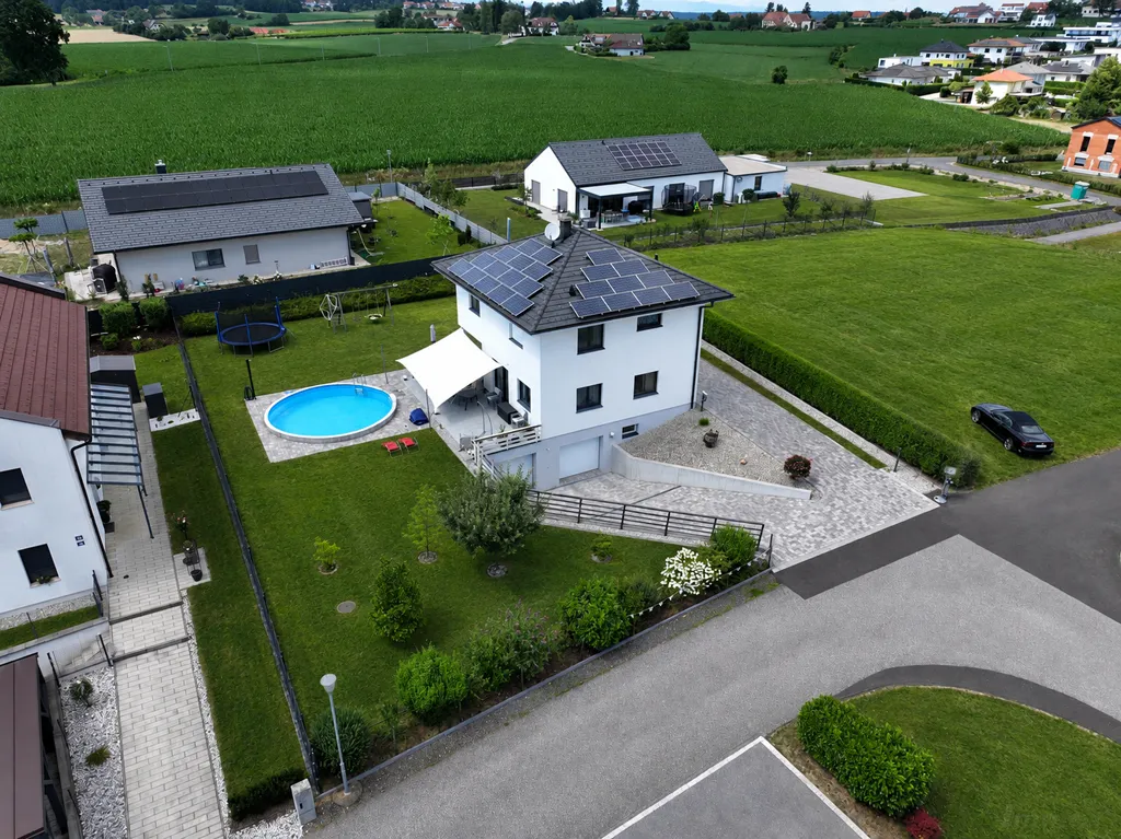 Modernes Toskana-Haus mit Salzwasserpool, PV und Erdwärme in Superior Lage - Ansicht 2