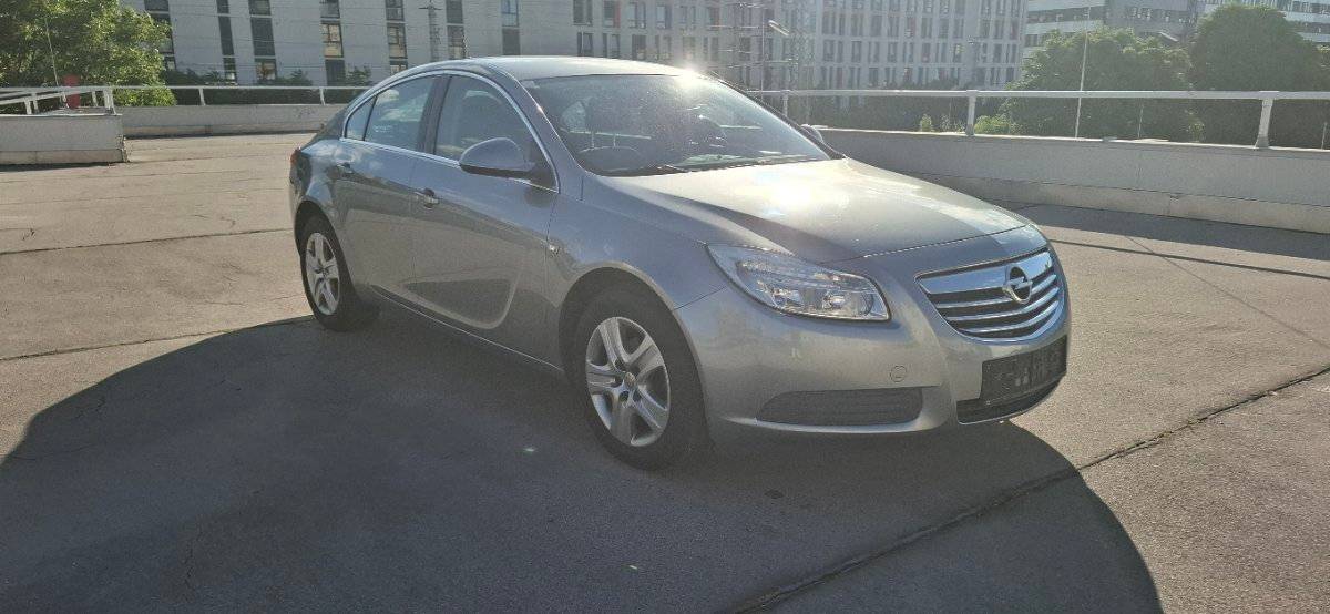 Opel Insignia 2.0