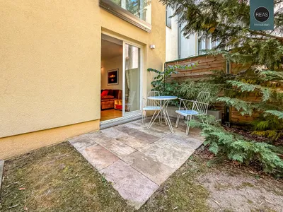 Provisionsfreie Kurzzeitmiete: Voll ausgestattetes Apartment mit Gartenterrasse bei der Orangerie Schönbrunn! – Bild 2