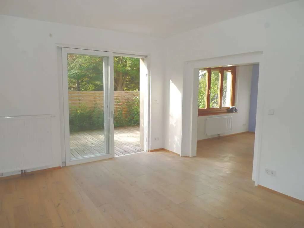 Doppelhaushälfte in Höflein an der Donau - mit großer sonniger Terrasse! - Widok 3