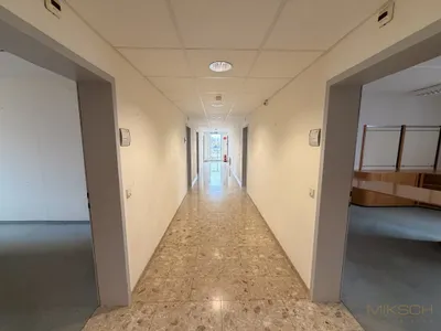 11-Zimmer-Gewerbeimmobilie mieten in Sankt Pölten – 341 m², € 10 – Bild 4 von 16