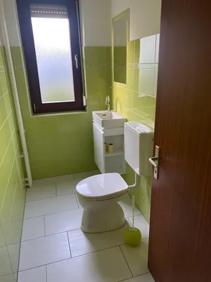 9-Zimmer-Haus mieten in Bruck-Mürzzuschlag – 160 m², € 1.500 – Bild 10 von 39