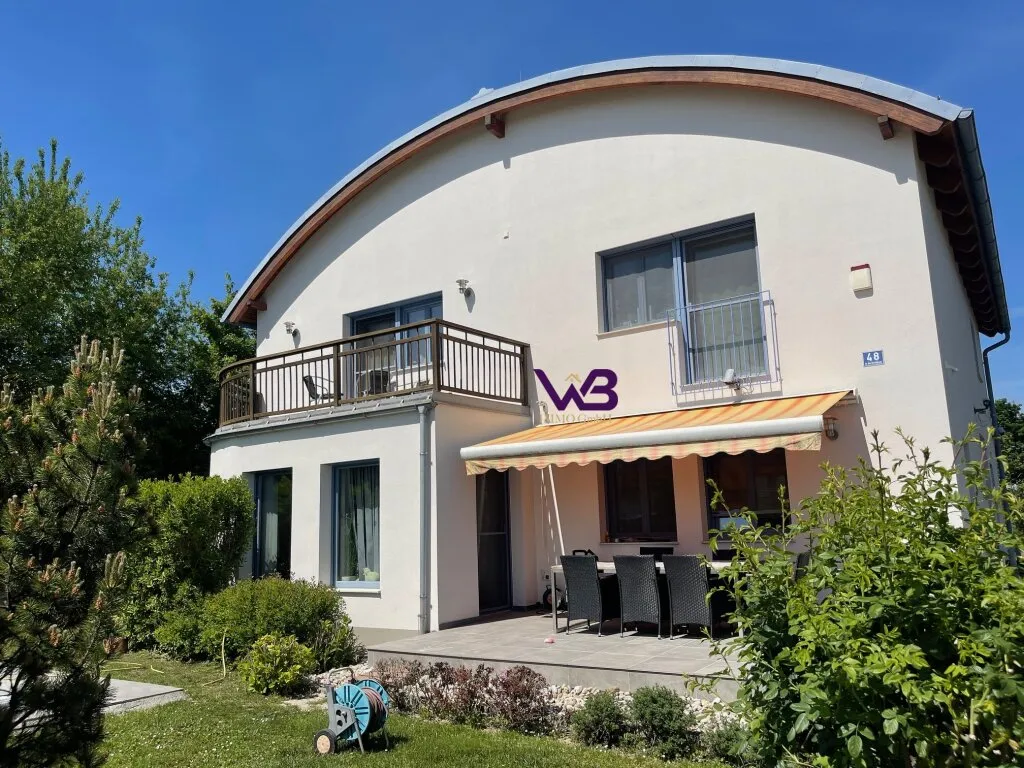 Richtpreis-Großzügiges Einfamilienhaus mit 360 m² Nutzfläche, Garage und Swimmingpool! - Ansicht 3