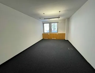 Gewerbeimmobilie mieten in Wien – 1 956 m², € 15 – Bild 11 von 13