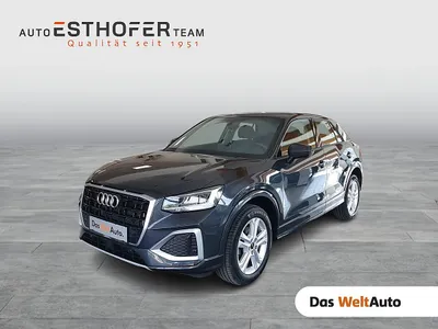 Audi Q2 35 TFSI admired