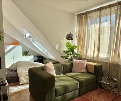 Helle Dachgeschosswohnung mit Charme - Ruhelage beim Westbahnhof – Bild 3