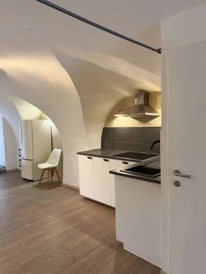 1-Zimmer-Gewerbeimmobilie mieten in Eisenstadt – 65 m², € 890 – Bild 2 von 11