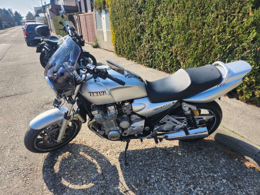 Yamaha XJR 1300 Vergaser Tourer