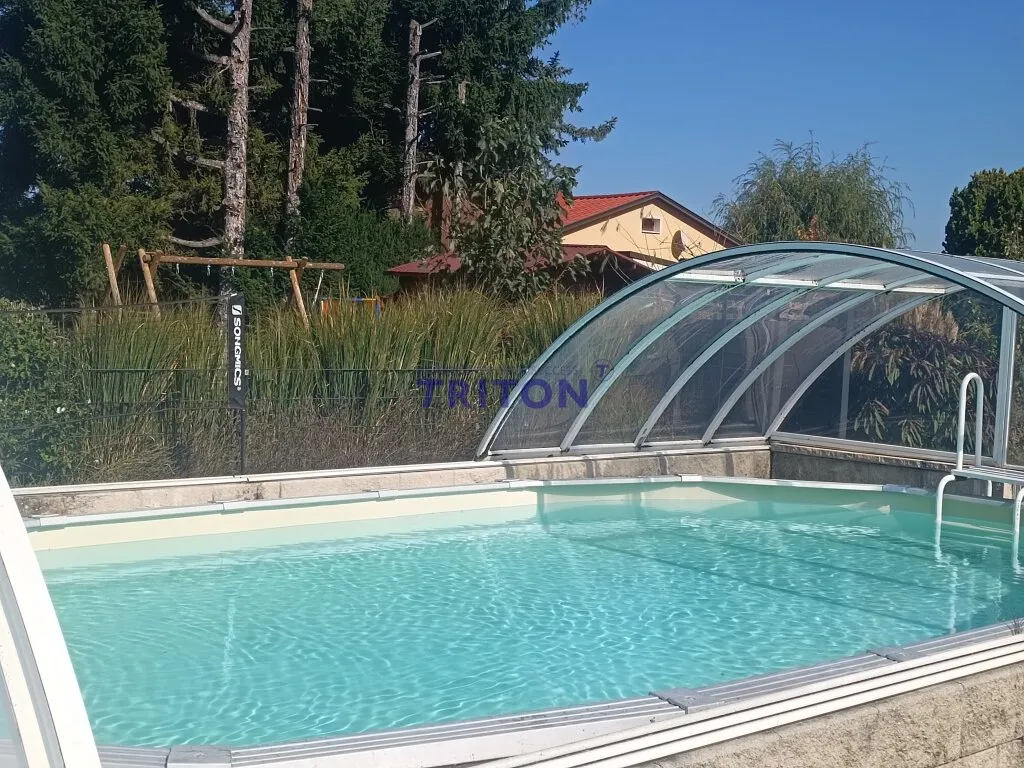Seltene Gelegenheit: Traumhaus mit eigenem Seezugang und Pool - Widok 2