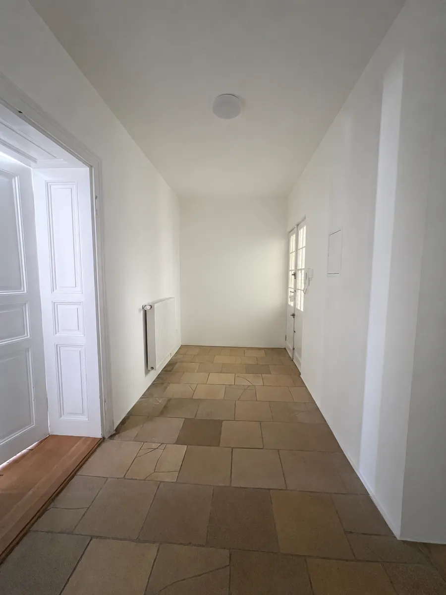 Repräsentatives Altbaubüro - gesamte Etage in Bestlage Waltherstraße / Ecke Klammstraße – pohled 3