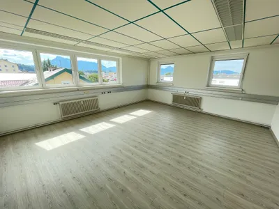 3-Zimmer-Gewerbeimmobilie mieten in Salzburg Stadt – 110 m², € 7
