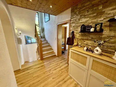 5-Zimmer-Haus kaufen in Gmunden – 142 m², € 439.000 – Bild 4 von 12
