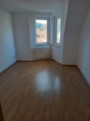 3-Zimmer-Wohnung mieten in Bruck-Mürzzuschlag – 78,42 m², € 883 – Bild 3 von 9
