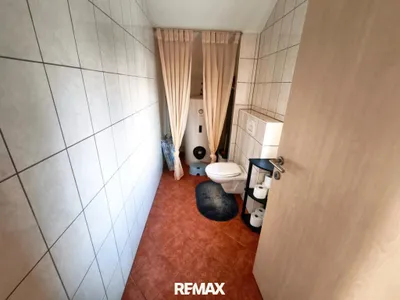 10-Zimmer-Gewerbeimmobilie kaufen in Leibnitz – 295 m², € 385.000 – Bild 32 von 43