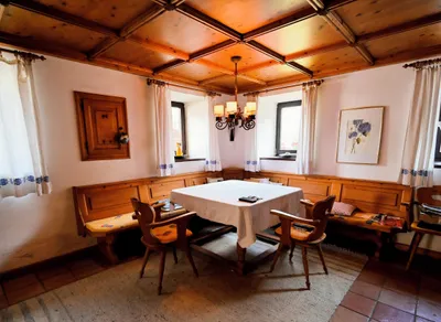 8-Zimmer-Haus kaufen in Braunau am Inn – 460 m², € 750.000 – Bild 7 von 20